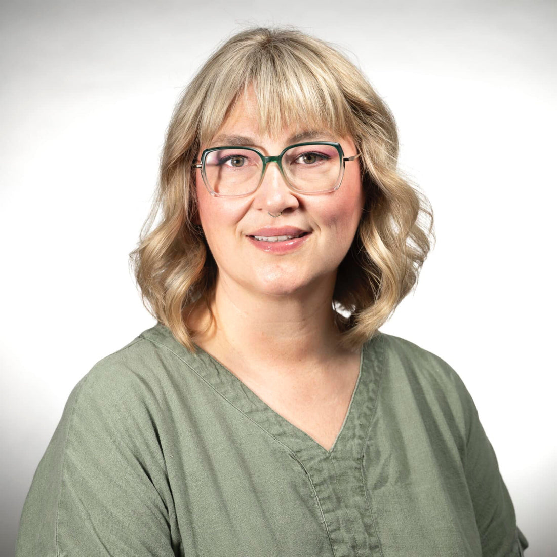 <strong>Carolyn</strong>