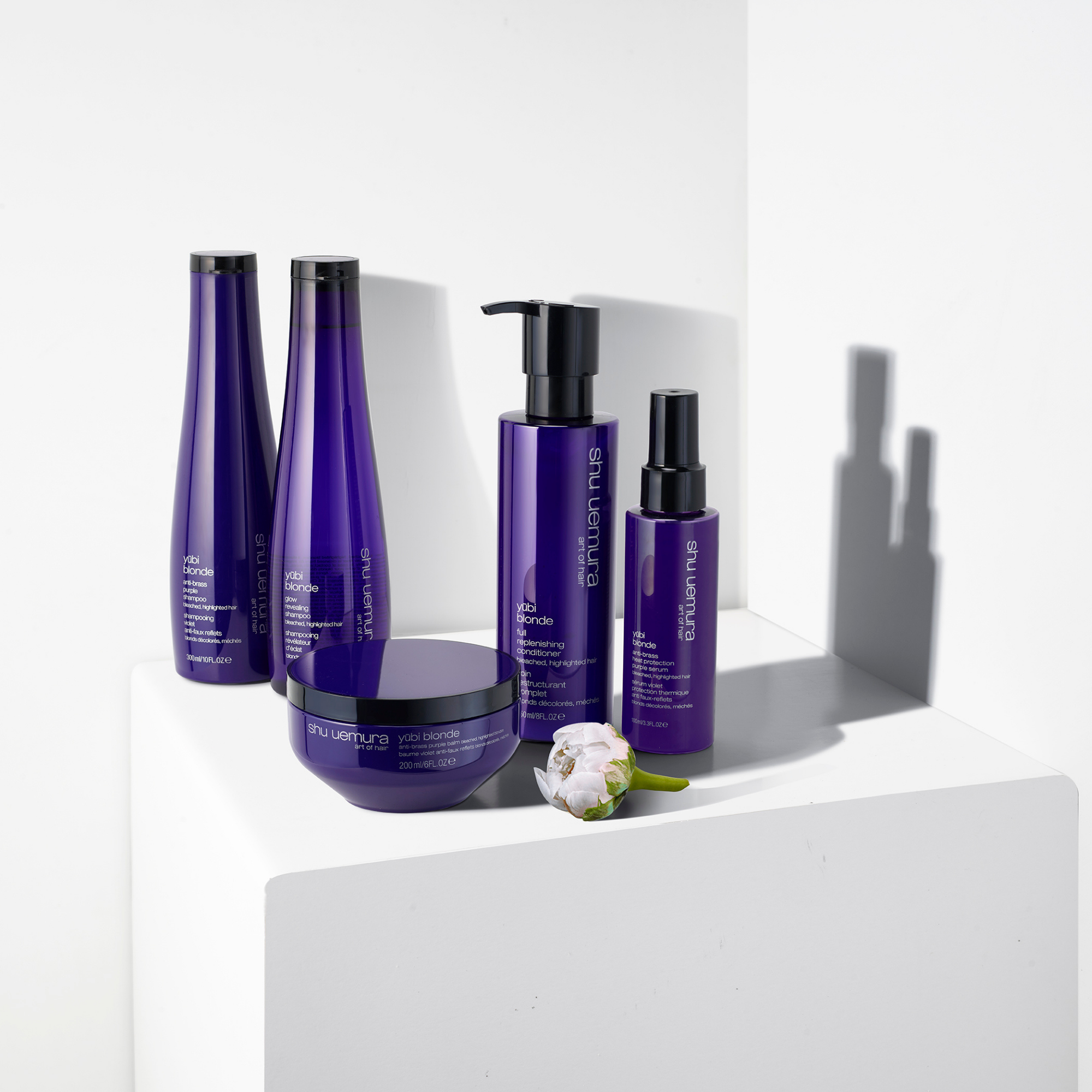 Yūbi blonde glow revealing shampoo by Shu Uemura