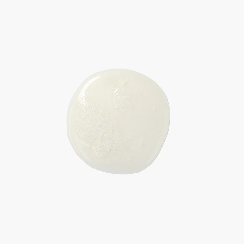 droplet of Kevin Murphy BLOW.DRY WASH heat protecting shampoo for blow-dried hair in Canada at Curious Salons Canada