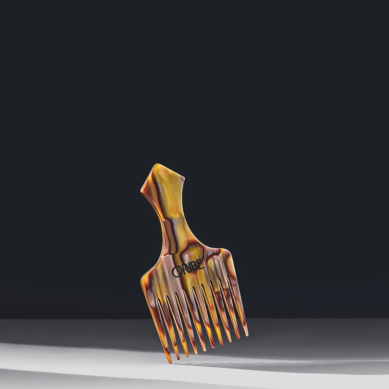 Oribe Italian Resin Hair Pick