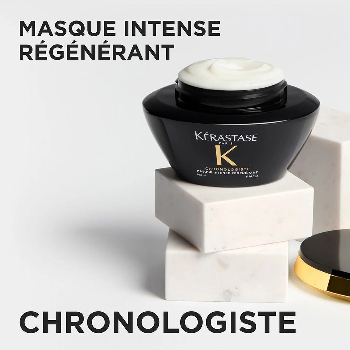 Kérastase Chronologiste intense regenerating mask on a white background