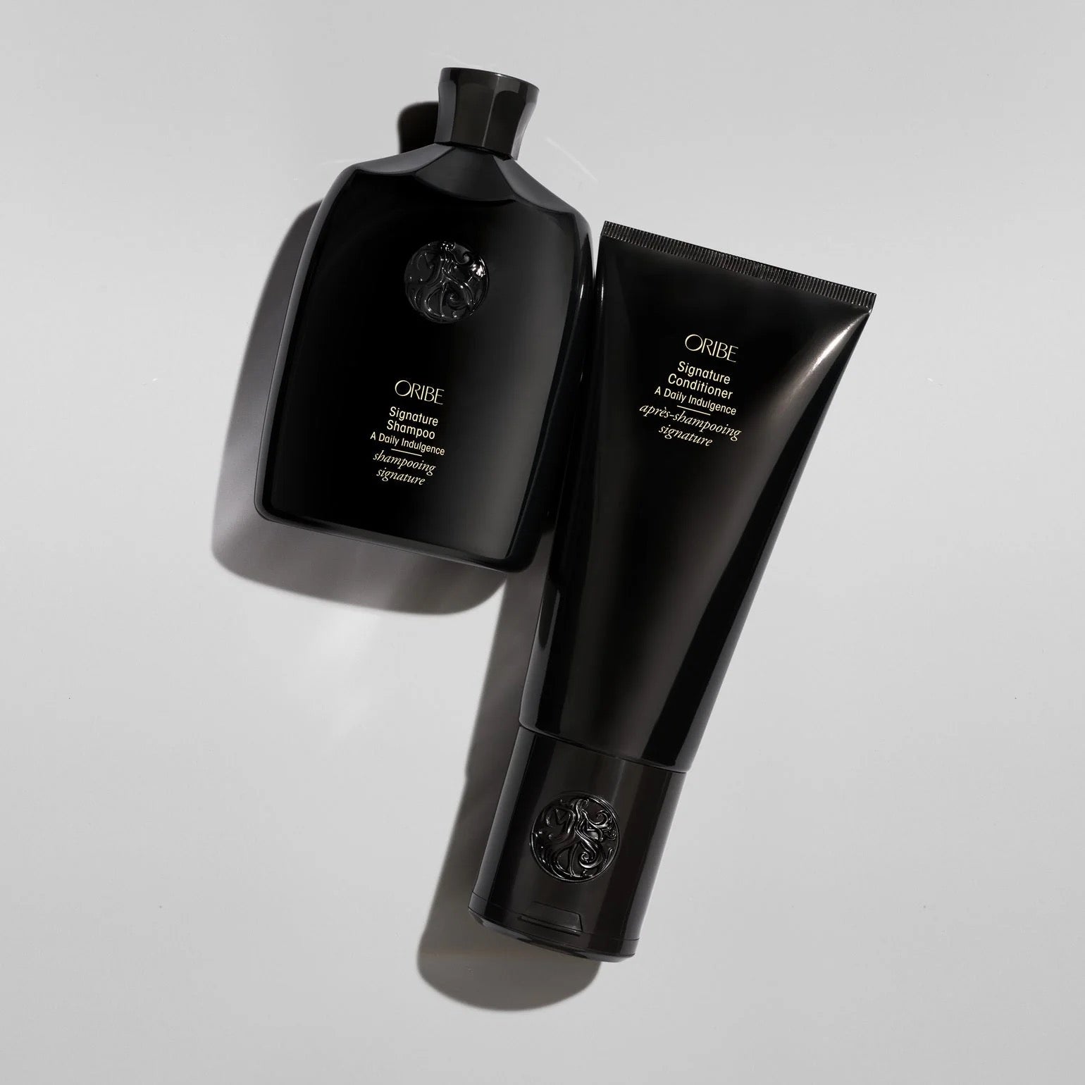 Oribe Signature Shampoo luxury daily shampoo for all hair types at Curious Salons Canada