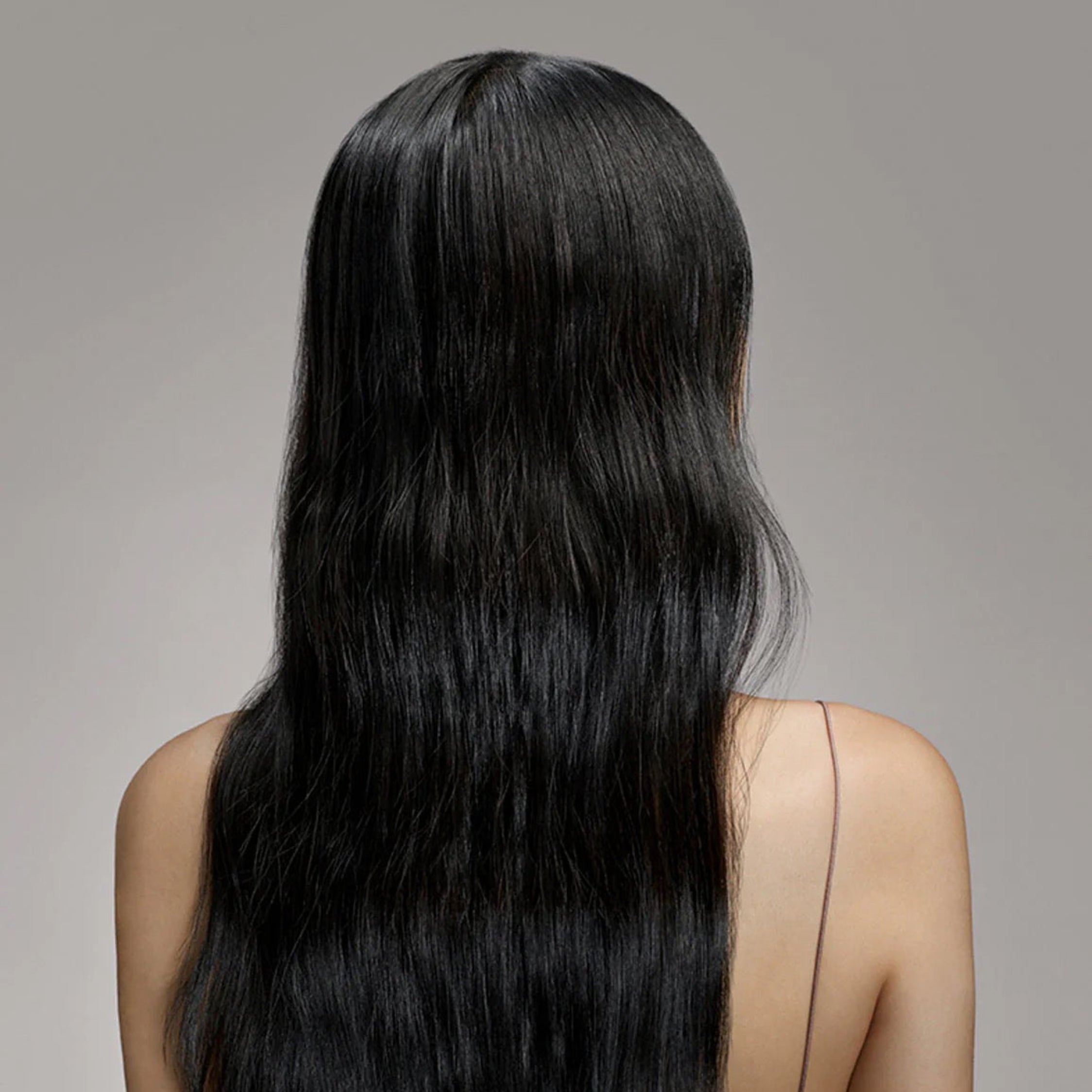 Supershine Light Moisturizing Cream by Oribe – Weightless Hydration & Shine