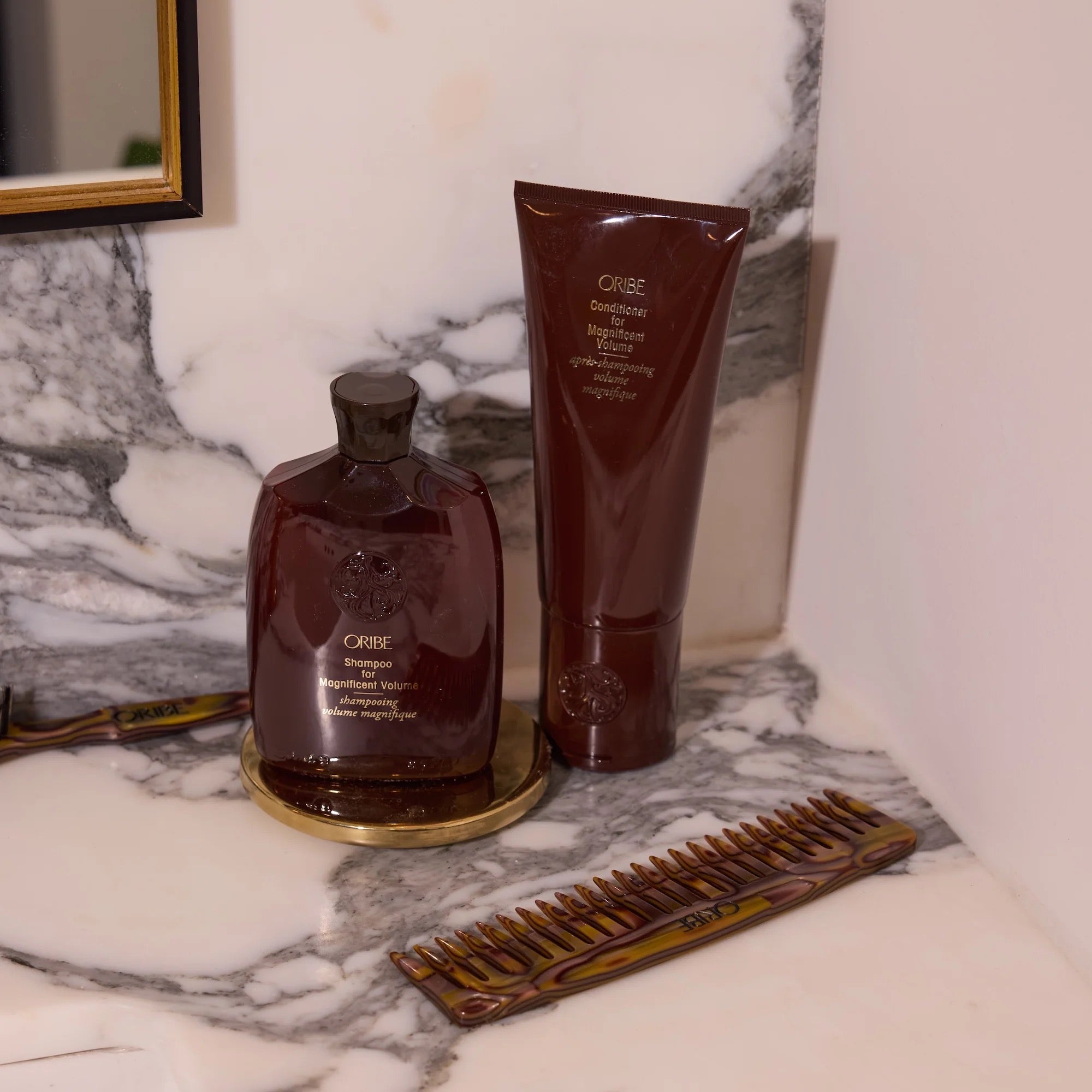 Shampoo for Magnificent Volume by Oribe – Weightless Lift & Fullness