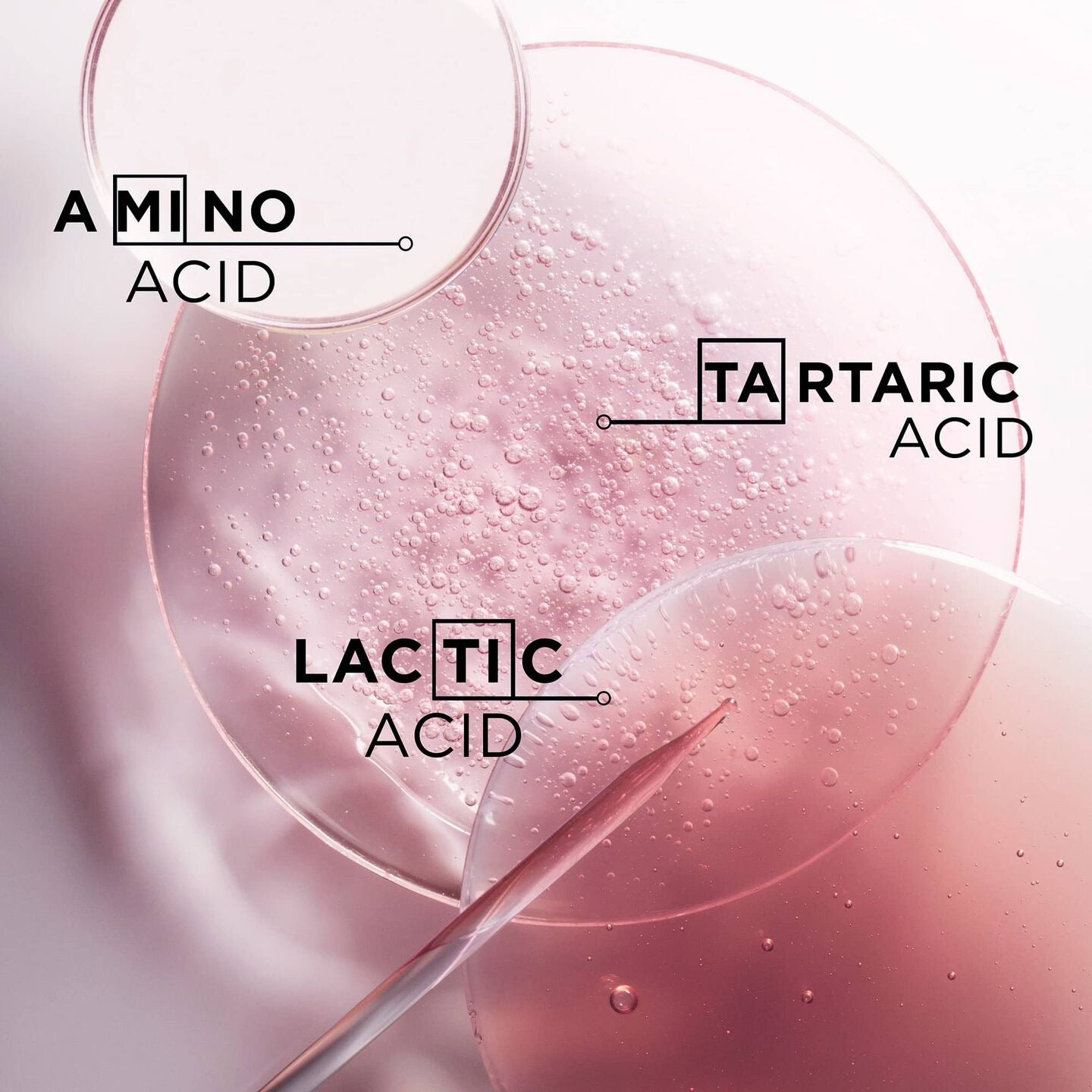 Cosmetic liquid with text labels for amino acid, tartaric acid, and lactic acid Kérastase Chroma Absolu Bain Riche Chroma Respect Shampoo for colour-treated hair in Canada at Curious Salons 
