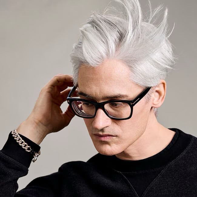 Sumo Finishing Spray Wax by Bumble and Bumble