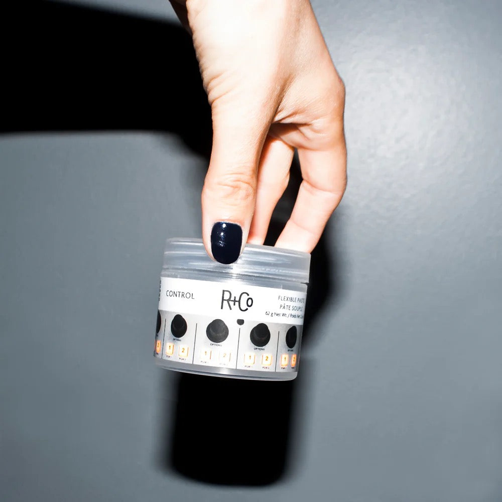 CONTROL Flexible Paste by R+Co
