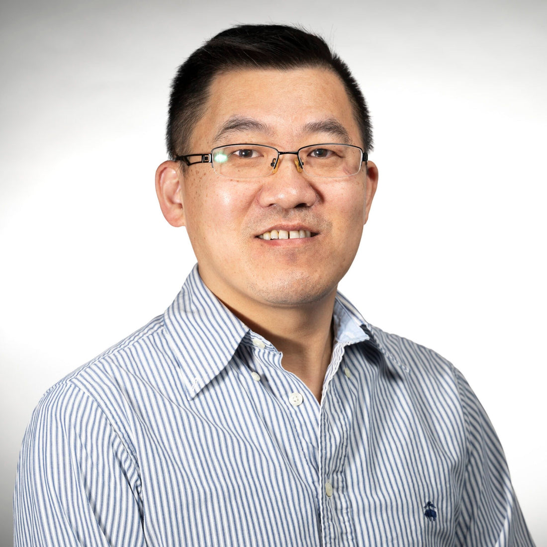 <strong>Xue Lei</strong>