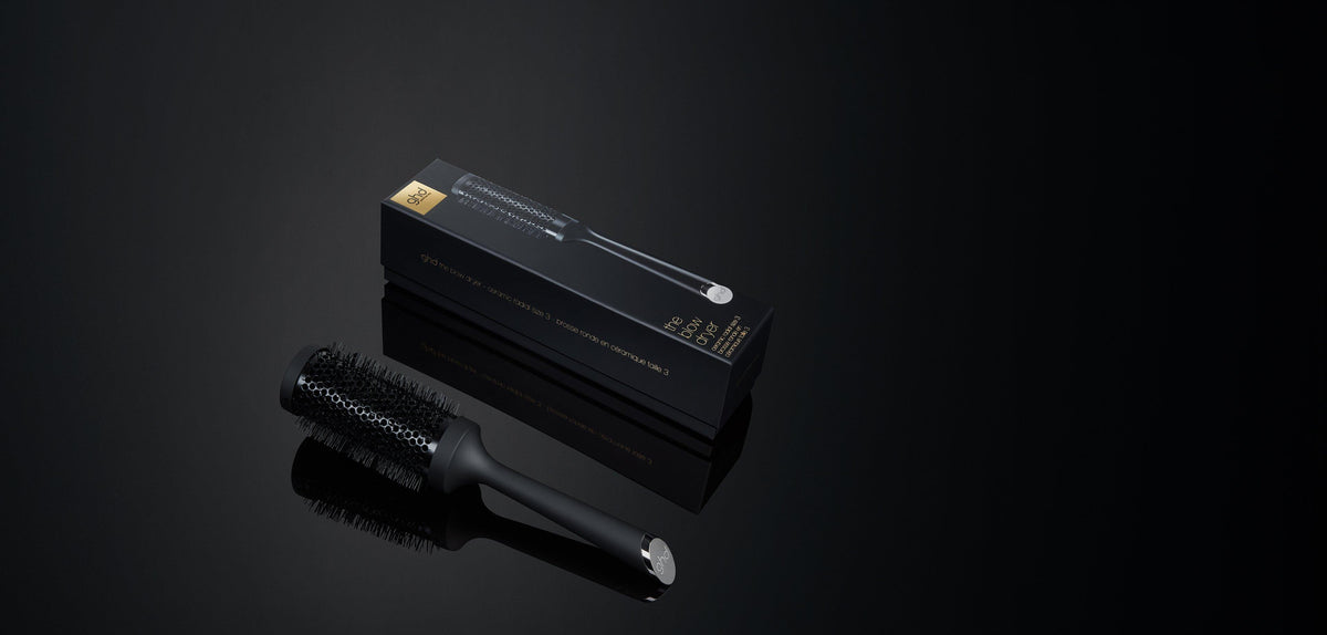 ghd Blow Dryer Radial Brush Size 3 with 45mm ceramic barrel and box