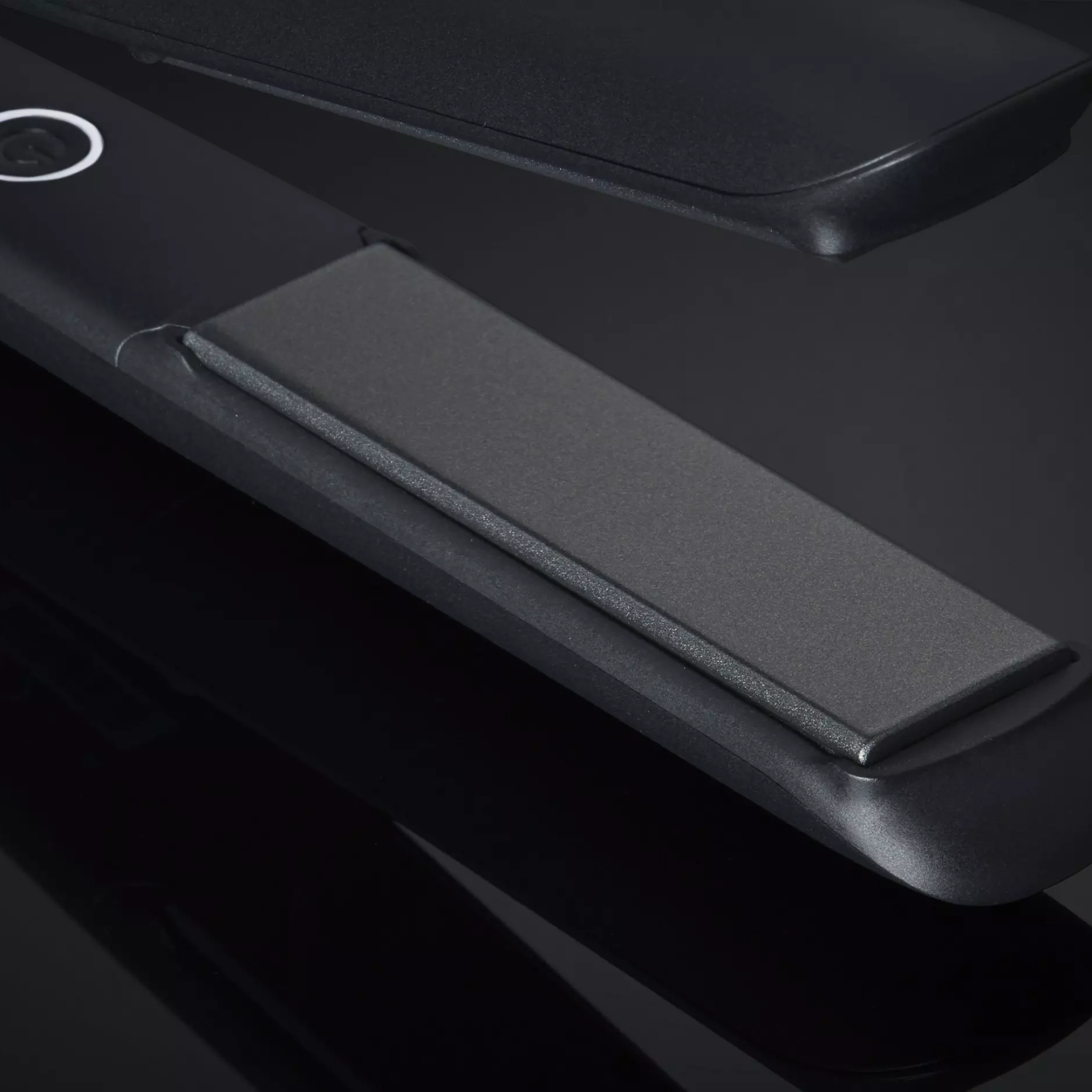 Gold Hair Straightener (26MM PLATE) Black by ghd