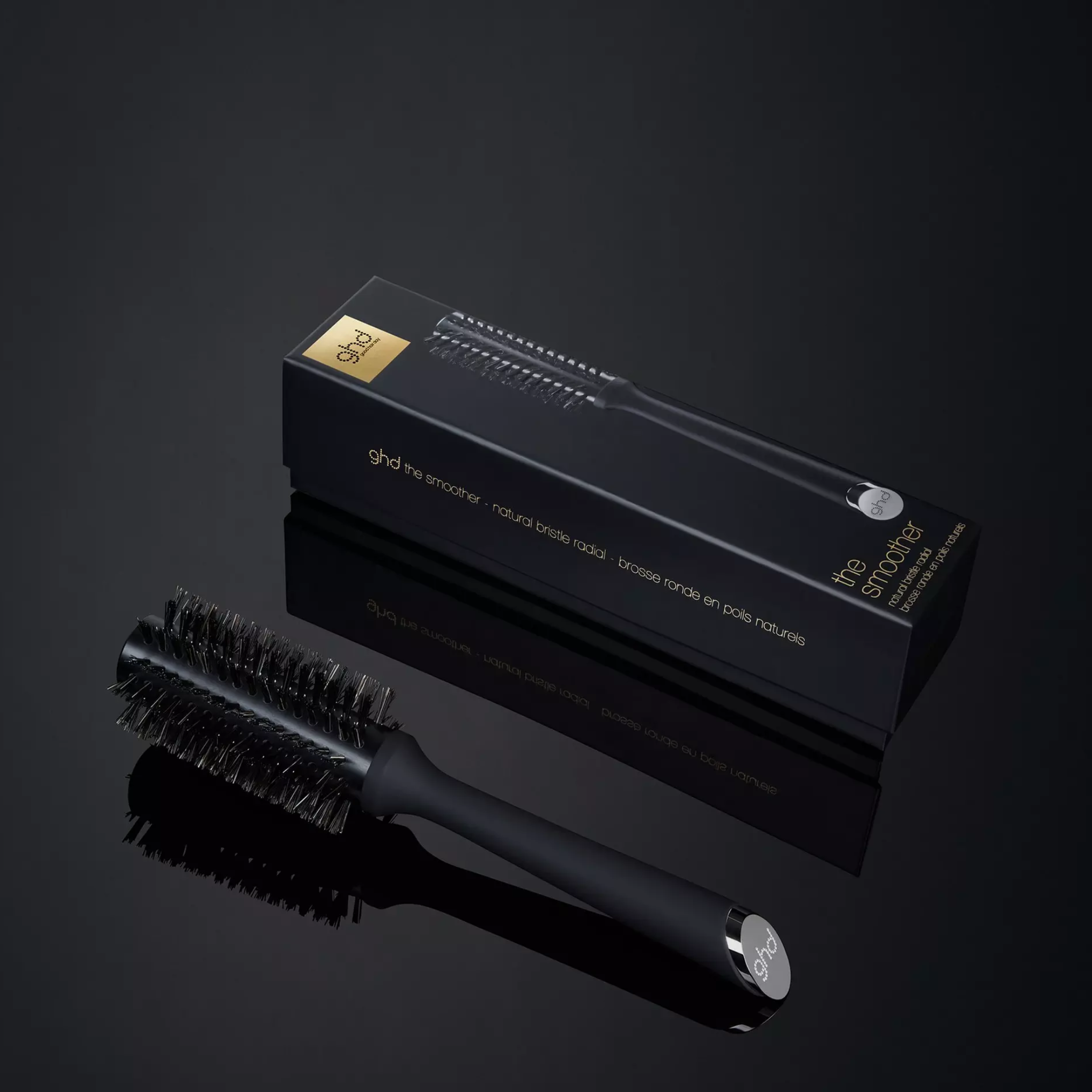 The Smoother Natural Bristle Brush Size 2 (35mm Barrel) by ghd