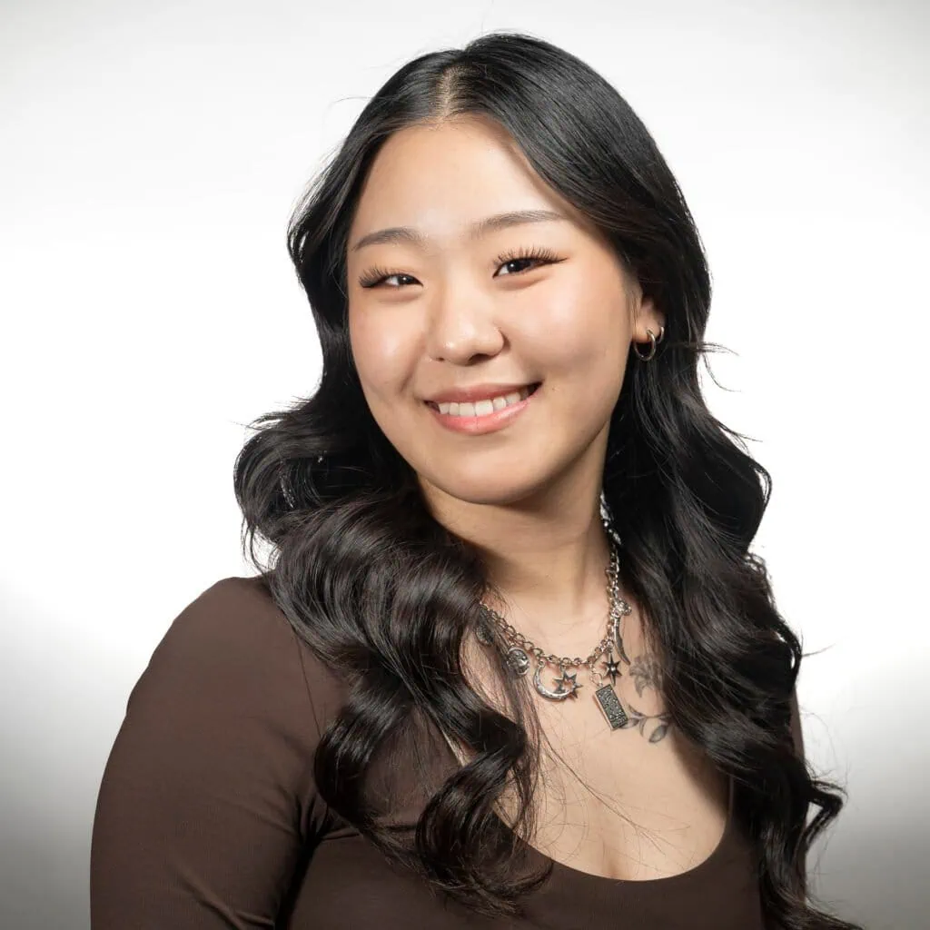 Somi Jun, apprentice at Curious Salons with a passion for learning and training.